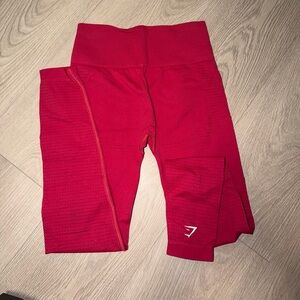 Women‘s cute pink gym shark leggings